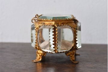 アンティーク雑貨　フランスアンティーク　面取りガラス!優美なジュエリーボックス