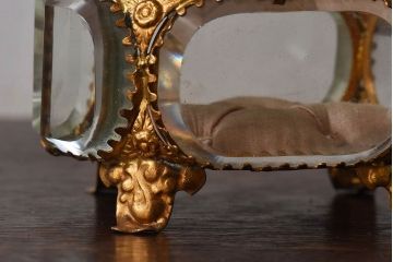 アンティーク雑貨　フランスアンティーク　面取りガラス!優美なジュエリーボックス