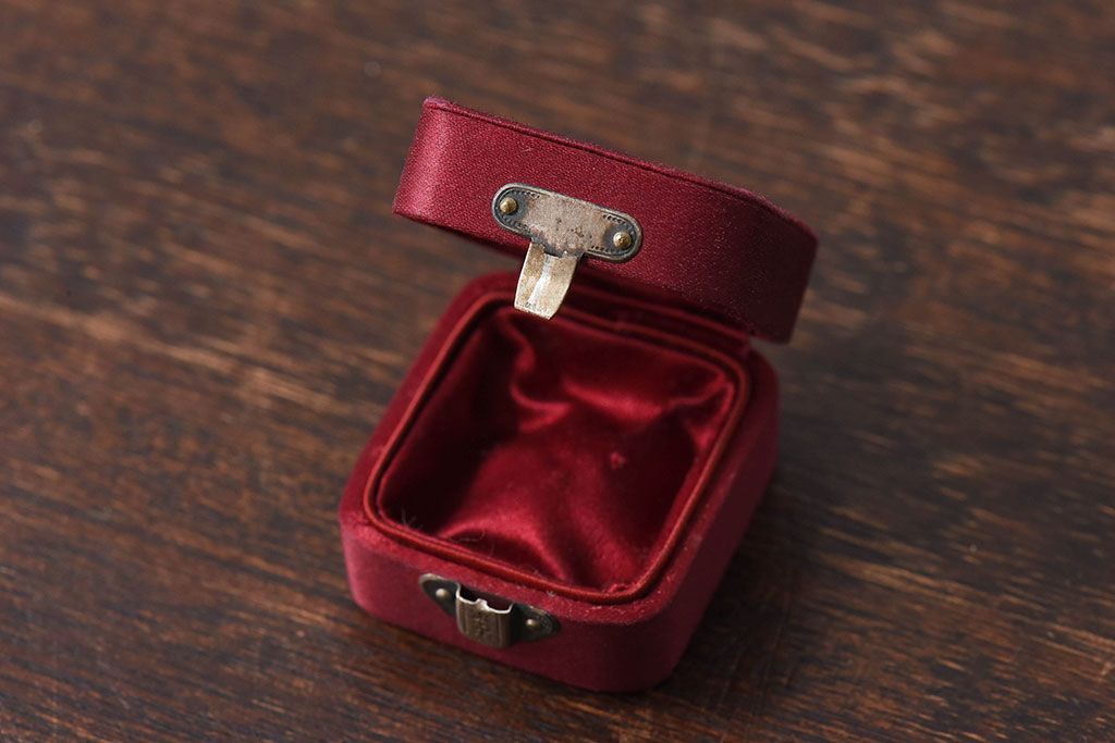 アンティーク雑貨　フランスアンティーク　上品なボルドー色のジュエリーボックス