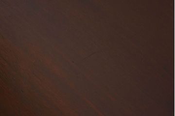 アンティーク家具　イギリスアンティーク　マホガニー材　上品なデザインのキャスター付き平机(デスク)