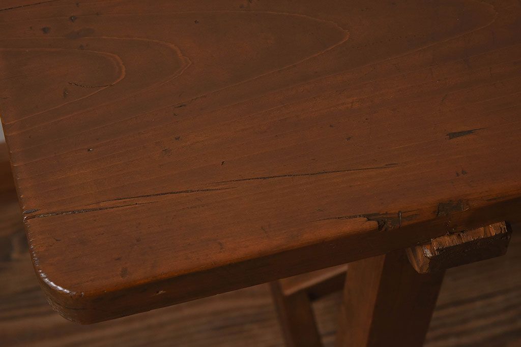 アンティーク家具　和製アンティーク　イチョウ材天板　使い込まれた質感が味わい深い作業台