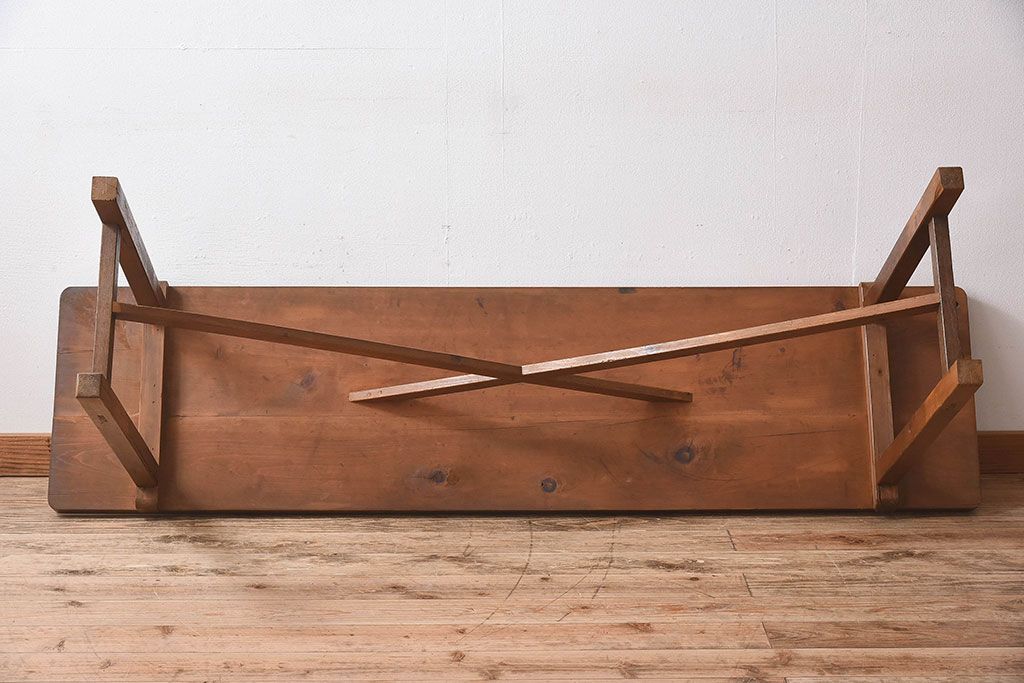 アンティーク家具　和製アンティーク　イチョウ材天板　使い込まれた質感が味わい深い作業台