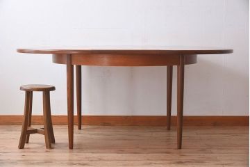 ヴィンテージ家具　北欧ビンテージスタイル　G-PLAN(ジープラン)　チーク材　エクステンションテーブル