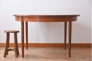 ヴィンテージ家具　北欧ビンテージスタイル　G-PLAN(ジープラン)　チーク材　エクステンションテーブル