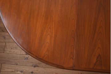 ヴィンテージ家具　北欧ビンテージスタイル　G-PLAN(ジープラン)　チーク材　エクステンションテーブル