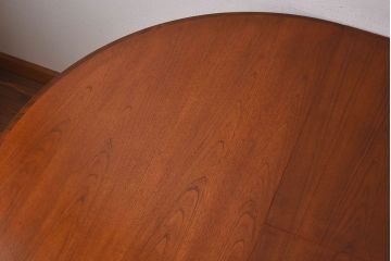 ヴィンテージ家具　北欧ビンテージスタイル　G-PLAN(ジープラン)　チーク材　エクステンションテーブル