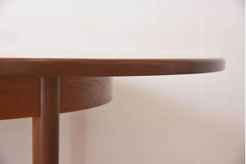 ヴィンテージ家具　北欧ビンテージスタイル　G-PLAN(ジープラン)　チーク材　エクステンションテーブル