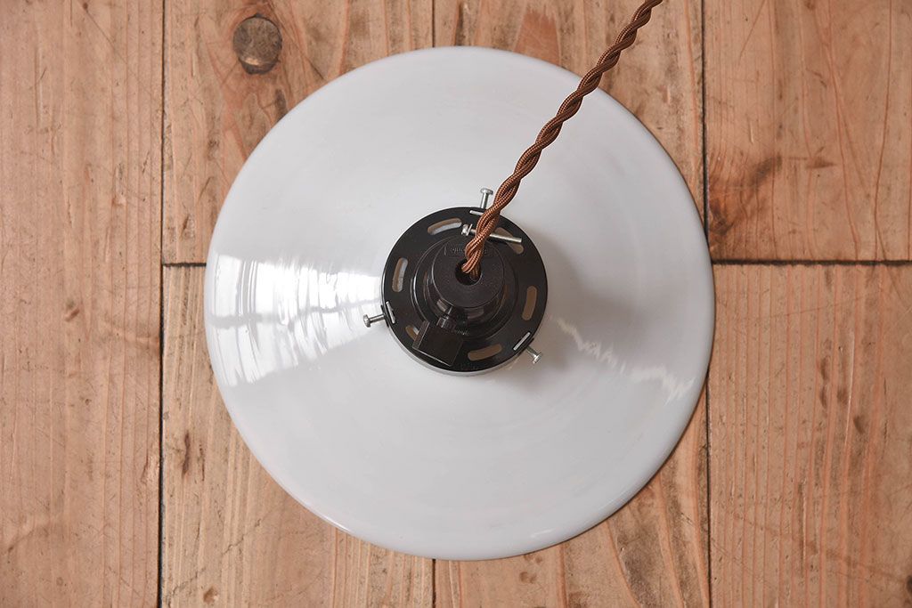 昭和レトロ　白いガラスの天井照明(電笠照明)2個セット(1)