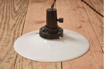 昭和レトロ　白いガラスの天井照明(電笠照明)2個セット(1)