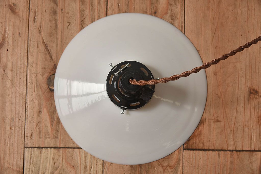 昭和レトロ　白いガラスの天井照明(電笠照明)2個セット(2)