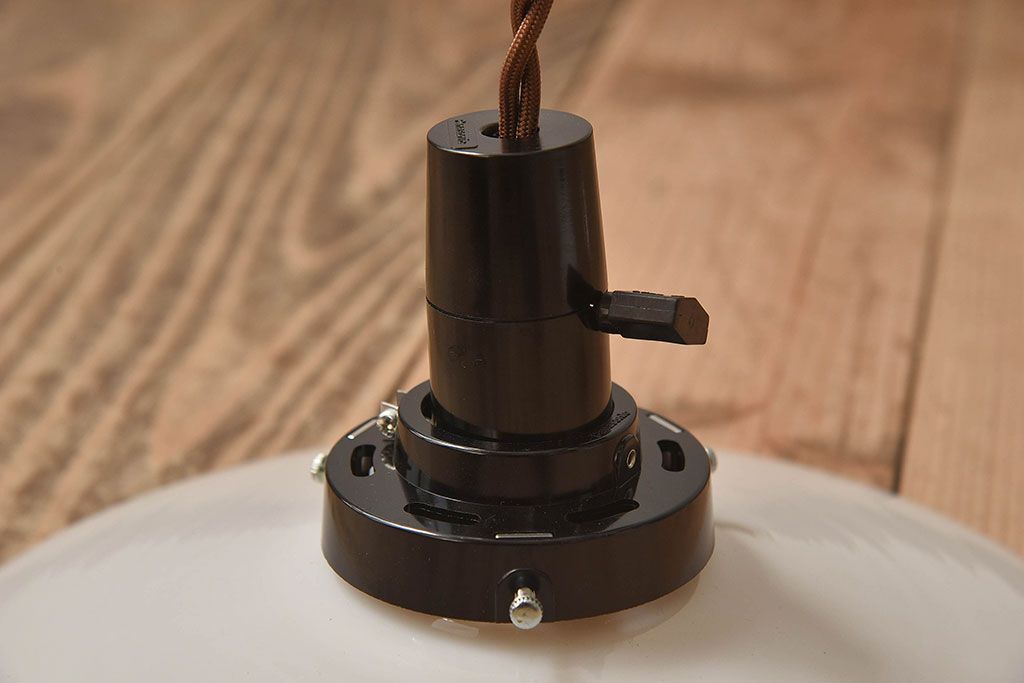 昭和レトロ　白いガラスの天井照明(電笠照明)2個セット(2)