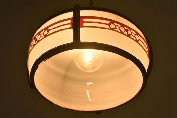 昭和レトロ　ベークライトの飾りが素敵な天井照明