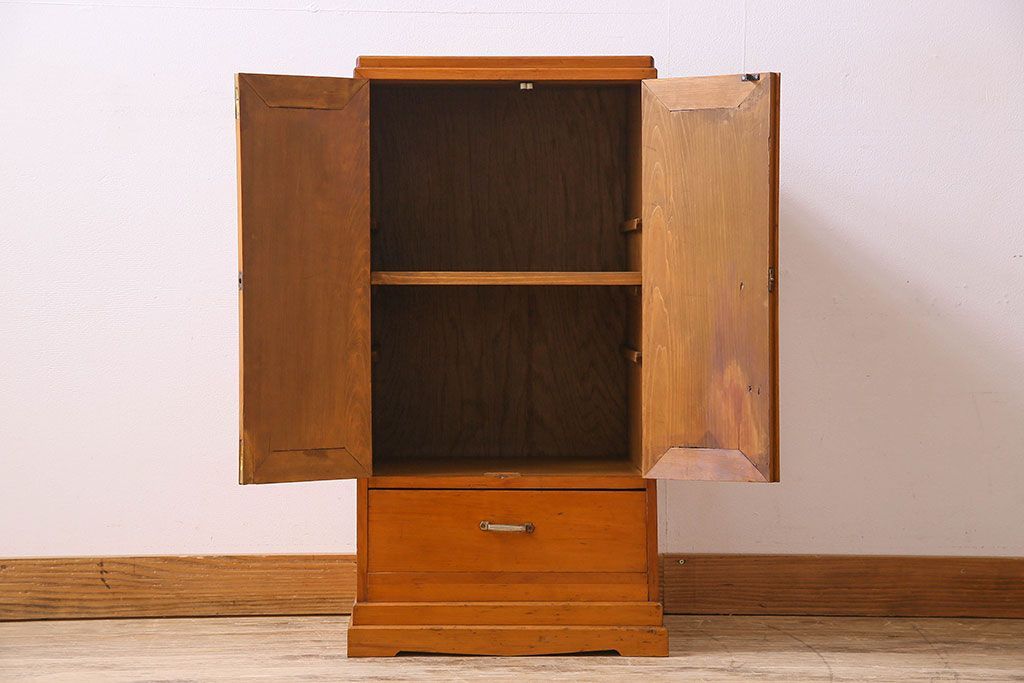 レトロ家具　昭和レトロ　古いヒノキ材の質感が味わい深い小振りな収納棚