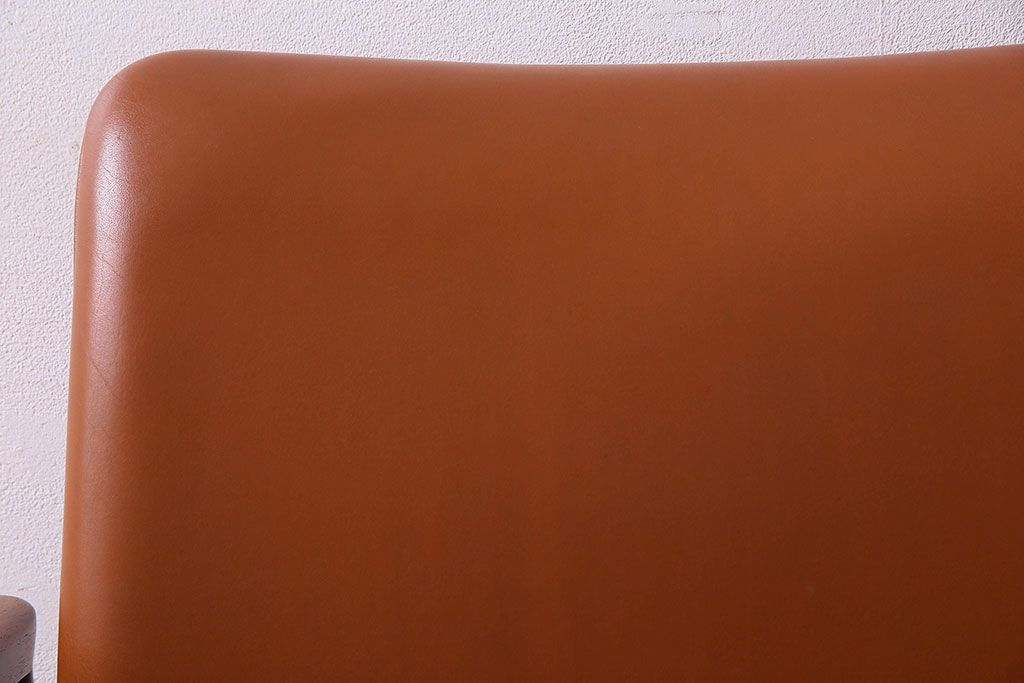 ヴィンテージ家具　CADO(France&Son)社製　フィンユール　ローズウッド材 ビンテージアームチェア