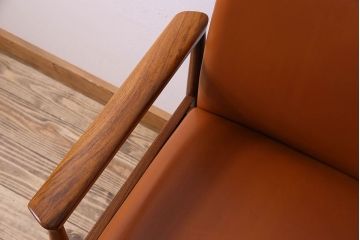 ヴィンテージ家具　CADO(France&Son)社製　フィンユール　ローズウッド材 ビンテージアームチェア