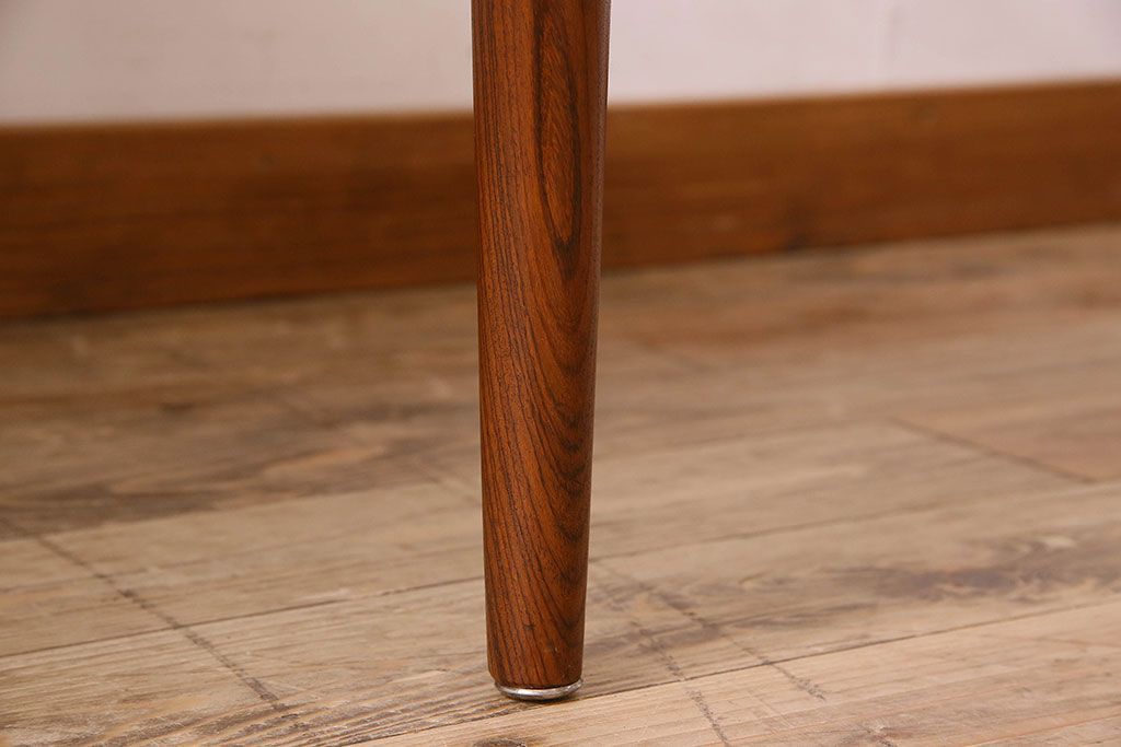 ヴィンテージ家具　CADO(France&Son)社製　フィンユール　ローズウッド材 ビンテージアームチェア