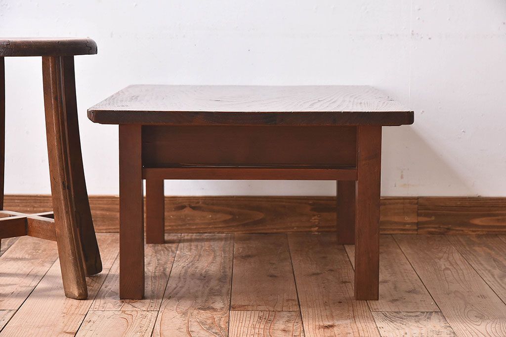 レトロ家具　昭和レトロ　天板一枚板!使い込まれた質感が味わい深い文机