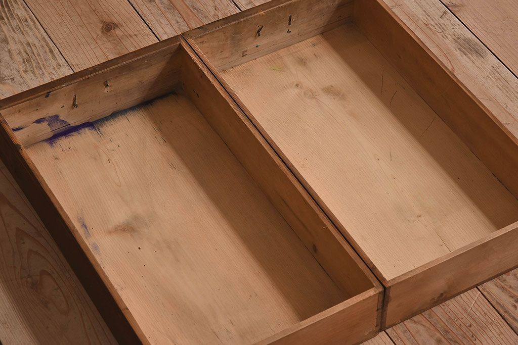 レトロ家具　昭和レトロ　天板一枚板!使い込まれた質感が味わい深い文机