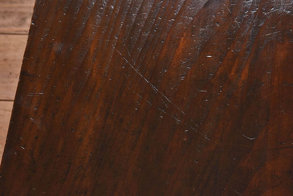 レトロ家具　昭和レトロ　天板一枚板!使い込まれた質感が味わい深い文机