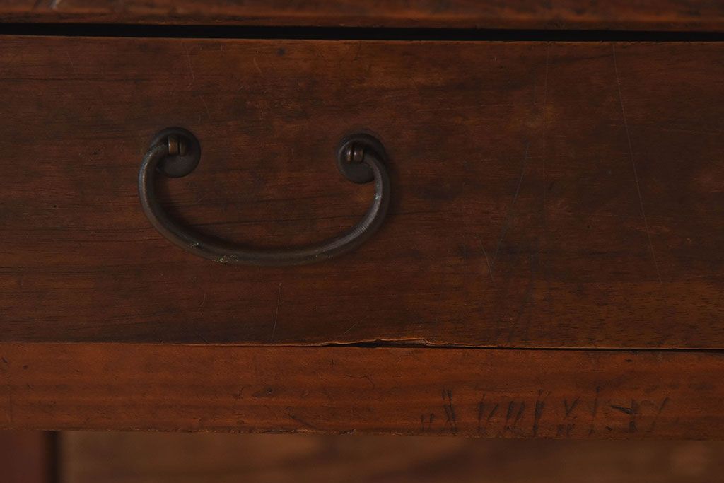 レトロ家具　昭和レトロ　天板一枚板!使い込まれた質感が味わい深い文机