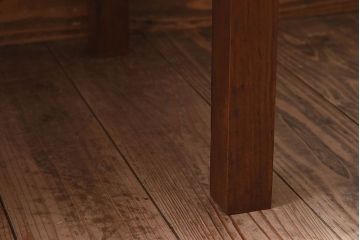 レトロ家具　昭和レトロ　天板一枚板!使い込まれた質感が味わい深い文机