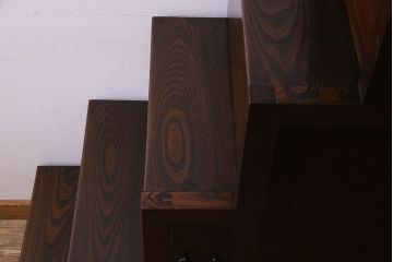 アンティーク家具　古民具・骨董　明治期　三方欅材 上質なアンティーク重ね階段箪笥