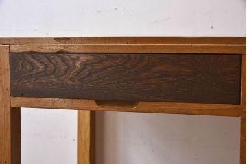レトロ家具　昭和レトロ　栓材　木色の違いが印象的な片袖机(デスク)