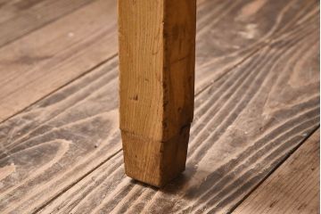 レトロ家具　昭和レトロ　栓材　木色の違いが印象的な片袖机(デスク)
