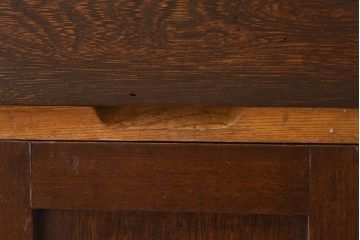 レトロ家具　昭和レトロ　栓材　木色の違いが印象的な片袖机(デスク)