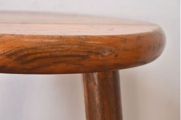 レトロ家具　昭和レトロ　パイン材　古い木の質感が味のある丸型スツール(椅子、チェア)