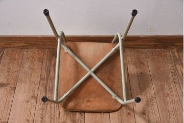 ヴィンテージ家具　ビンテージ　シンプルでデザインのスクールチェア(キッズチェア、椅子)(2)