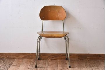 ヴィンテージ家具　ビンテージ　シンプルでデザインのスクールチェア(キッズチェア、椅子)(3)