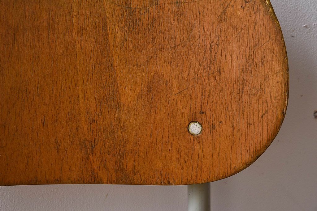 ヴィンテージ家具　ビンテージ　シンプルでデザインのスクールチェア(キッズチェア、椅子)(3)