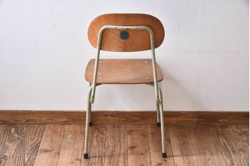 ヴィンテージ家具　ビンテージ　シンプルでデザインのスクールチェア(キッズチェア、椅子)