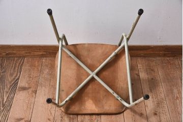 ヴィンテージ家具　ビンテージ　シンプルでデザインのスクールチェア(キッズチェア、椅子)