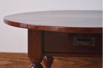 アンティーク家具　和製アンティーク　総欅材　漆塗り!上品な脚のデザインが惹かれる座卓