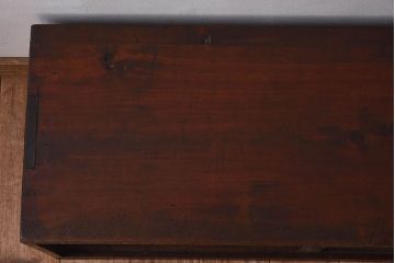 レトロ家具　昭和レトロ　モールガラス入りの小さなローボード(収納棚、戸棚)