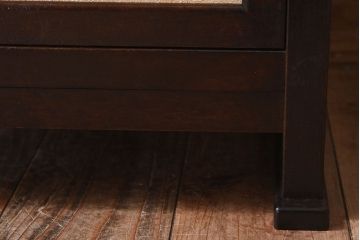 アンティーク雑貨　中古民芸家具　上質なデザインの小振りな飾り棚