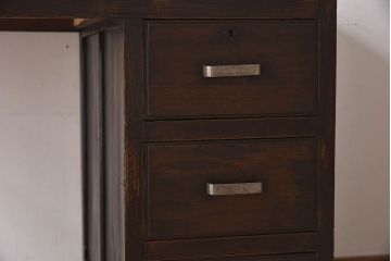 レトロ家具　昭和レトロ　古いナラ材の重厚な片袖机(学習机、在宅ワーク、在宅用デスク)