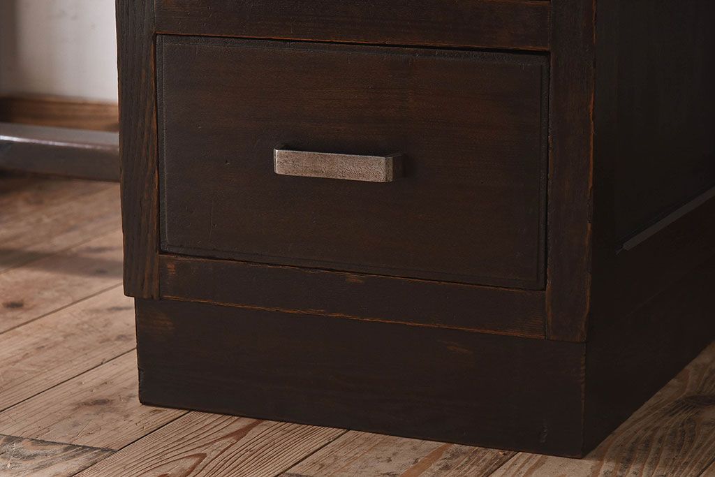 レトロ家具　昭和レトロ　古いナラ材の重厚な片袖机(学習机、在宅ワーク、在宅用デスク)