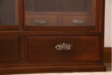 アンティーク家具　和製アンティーク　三方欅材の上質な茶箪笥(茶棚、収納棚)
