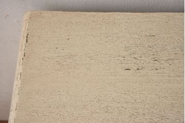 当店ペイント家具　引き出しのカラーが可愛らしい小引き出し