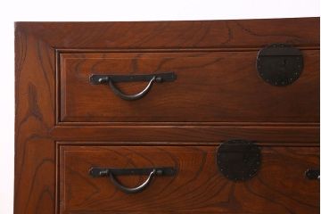 アンティーク家具　和製アンティーク　上手物!前面総欅材の重厚な収納箪笥(水屋箪笥、サイドボード、サイドキャビネット)