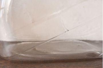 アンティーク雑貨　レトロな質感が素敵なアンティーク猫瓶(ガラス瓶)2個セット(1)