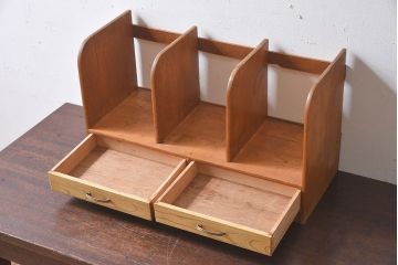 アンティーク雑貨　昭和レトロ　引き出し2杯付き!違った木の色味が味わえる本立て