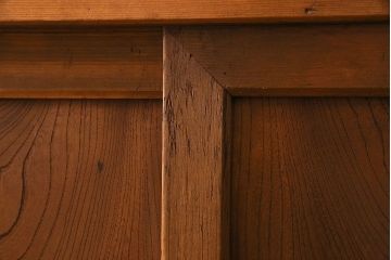 アンティーク家具　和製アンティーク 上質で風情のある四尺水屋箪笥(食器棚、収納箪笥)