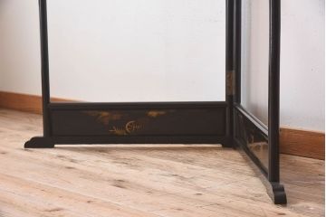 アンティーク雑貨　古民具・骨董　繊細に描かれた水車小屋が印象的な衣桁