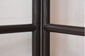 アンティーク雑貨　古民具・骨董　繊細に描かれた水車小屋が印象的な衣桁
