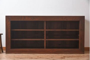 明治大正期　前面ケヤキ材　太い框が印象的な上手物のサイドボード(サイドキャビネット)