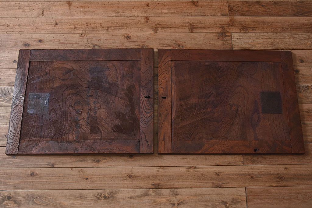 明治大正期　前面ケヤキ材　太い框が印象的な上手物のサイドボード(サイドキャビネット)